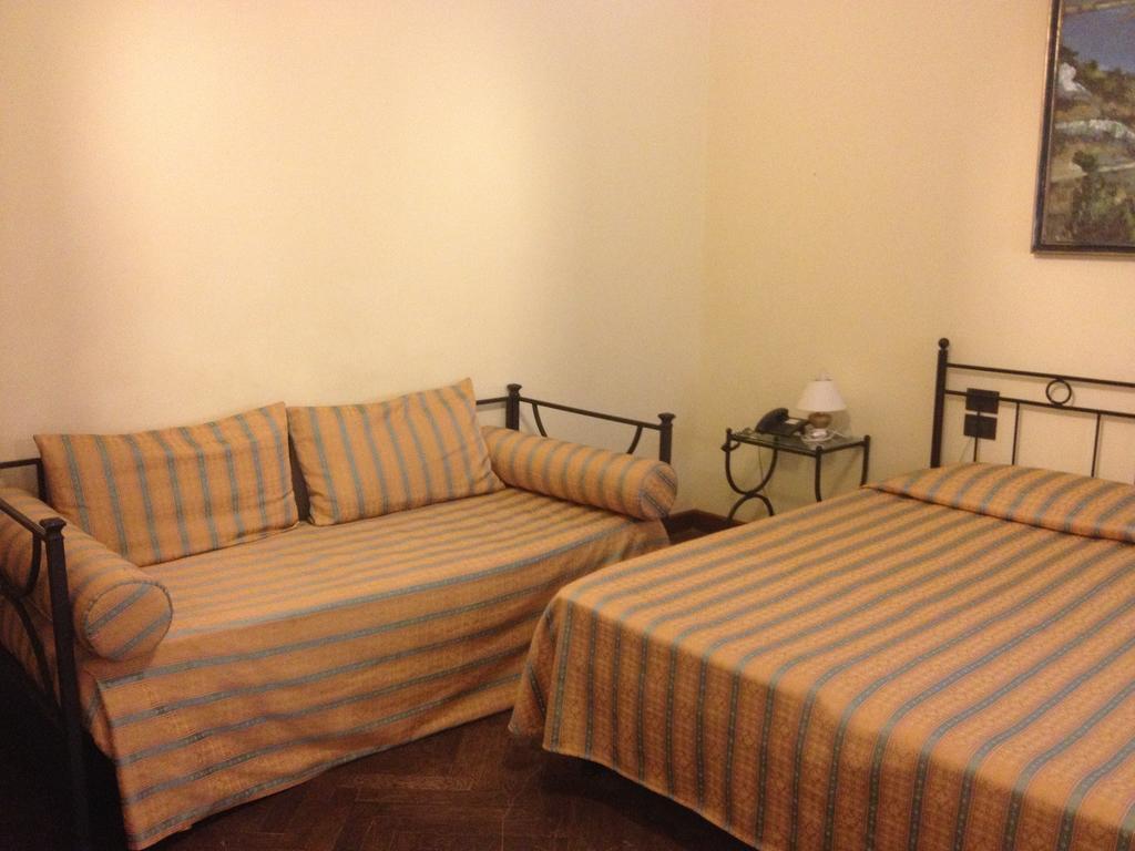 Guesthouse Alloggi Agli Artisti Venezia Camera foto