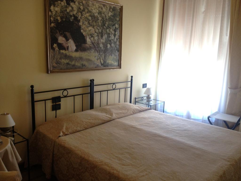 Guesthouse Alloggi Agli Artisti Venezia Camera foto